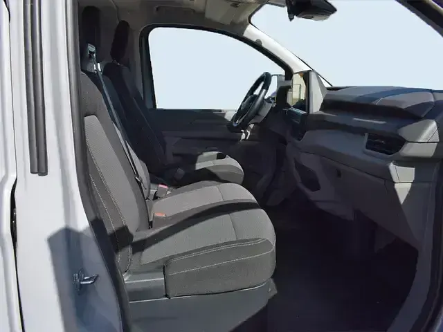 Usado VW Caravelle 150 CV (110 kW) 2025 Gris Van