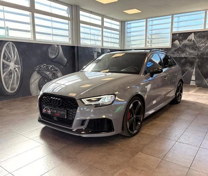 Usado Audi RS3 400 CV (294 kW) 2018 Gris / plata Berlina
