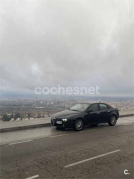 Usado Alfa Romeo 159 150 CV (110 kW) 2009 Negro Berlina