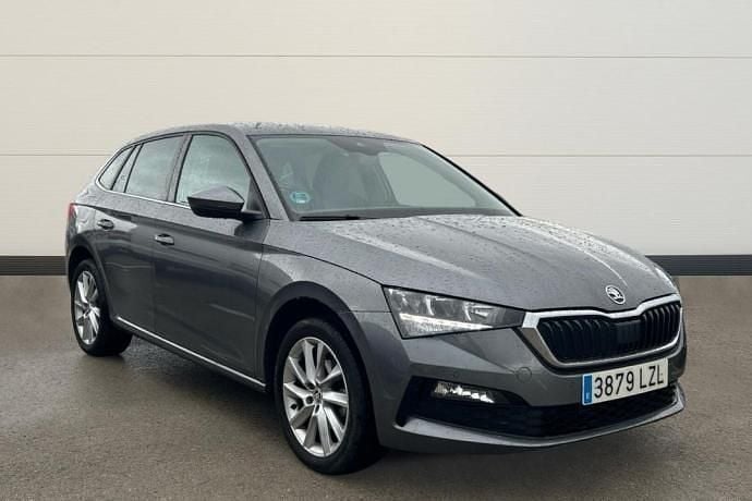 Usado 2022 Skoda Scala Style Utilitario | 15.185 € (Buen precio) - Imagen 1/4