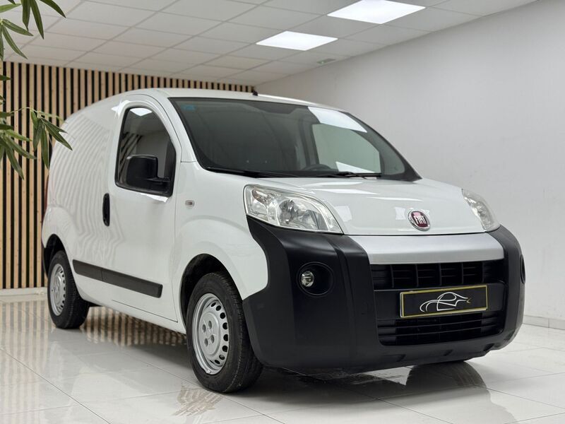 Usado Fiat Fiorino 75 CV (55 kW) 2014 Blanco Monovolumen