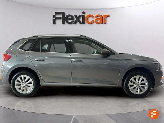 Usado Skoda Kamiq Ambition 95 CV (69 kW) 2024 Gris SUV