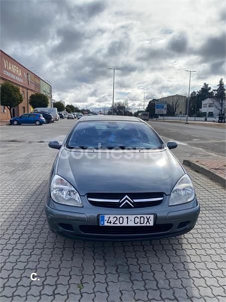 Usado Citroën C5 Exclusive 138 CV (101 kW) 2003 Gris / plata Berlina