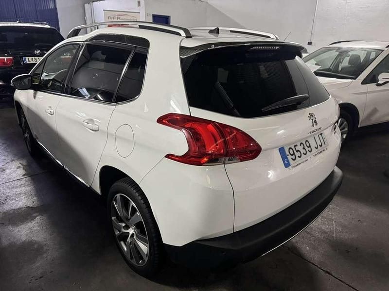 Usado Peugeot 2008 Style 82 CV (60 kW) 2016 Blanco SUV
