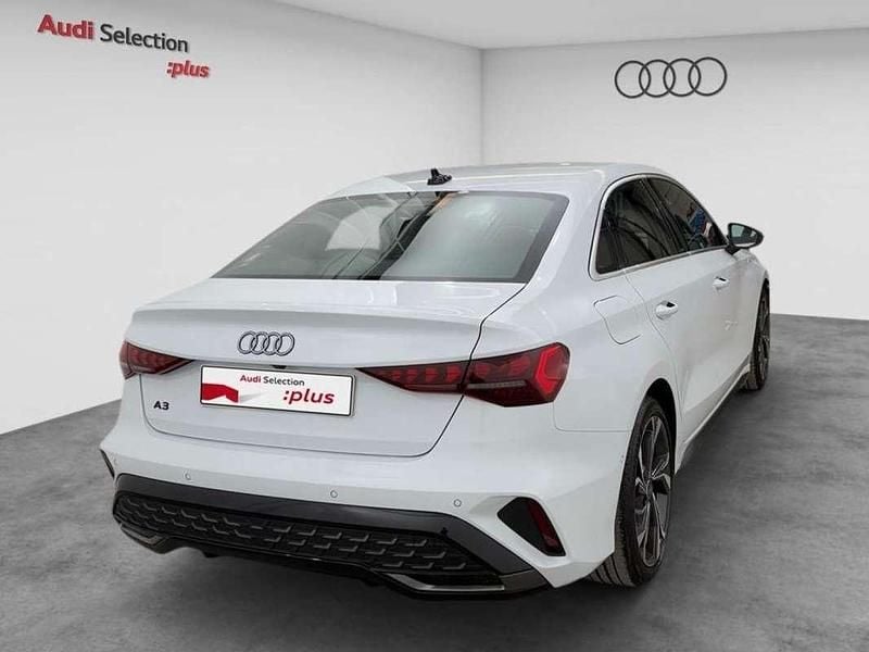 Usado Audi A4 S-Line 150 CV (110 kW) 2025 Blanco Berlina