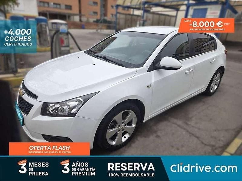 Usado Chevrolet Cruze LT 163 CV (119 kW) 2012 Blanco Utilitario