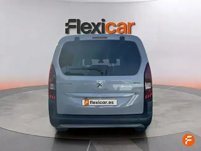 Usado Peugeot Rifter GT-line 130 CV (95 kW) 2019 Beige Monovolumen