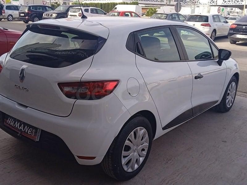 Usado Renault Clio IV Business 75 CV (55 kW) 2019 Blanco Berlina