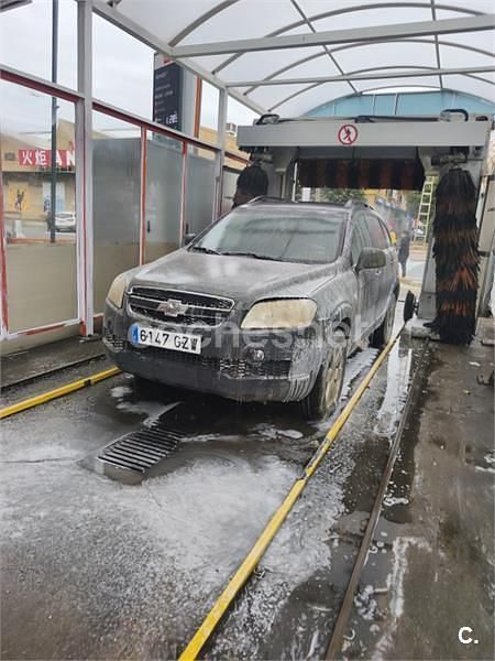 Usado Chevrolet Captiva LS 127 CV (93 kW) 2010 Azul SUV