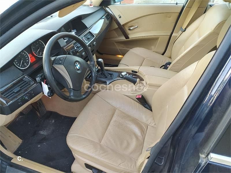 Occasion BMW 545 333 PK (244 kW) 2004 Blauw Sedan