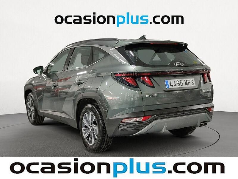 Usado Hyundai Tucson 115 CV (84 kW) 2023 Gris / plata SUV