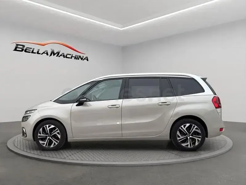 Usado Citroën C4 SpaceTourer Shine 130 CV (95 kW) 2021 Blanco Monovolumen
