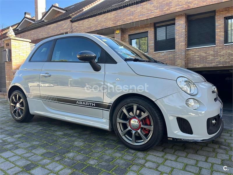 Gris / plata Usado 2015 Abarth 500 Berlina | 11.500 € (Precio justo) - Imagen 1/4