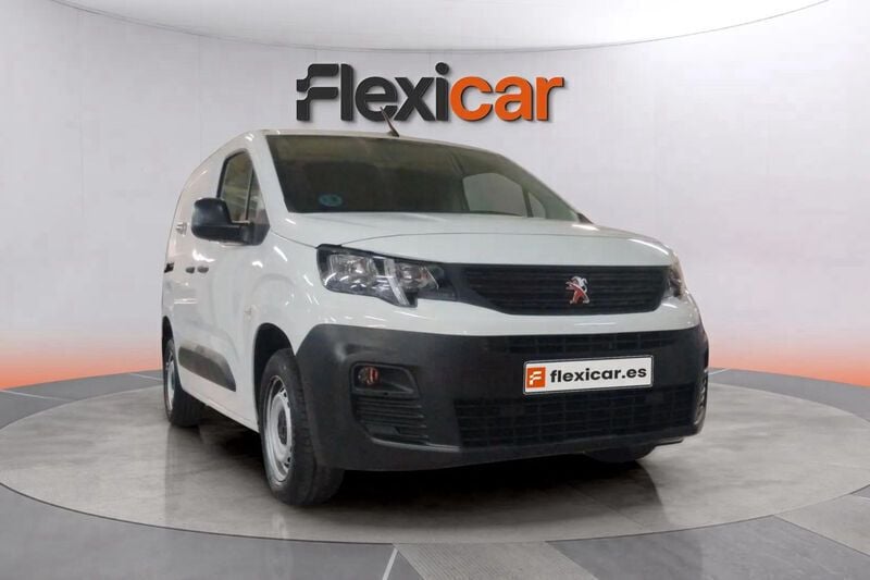 Blanco Usado 2021 Peugeot Partner Monovolumen | 14.490 € - Imagen 1/4