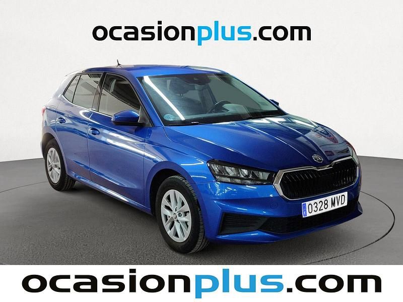 Usado Skoda Fabia Selection 115 CV (84 kW) 2024 Azul Utilitario