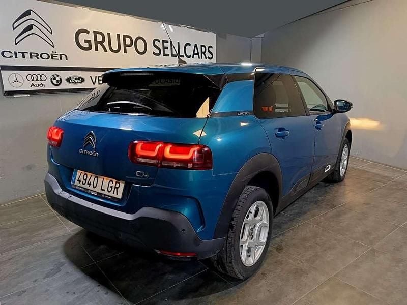 Usado Citroën C4 Cactus PureTech 110 CV (80 kW) 2020 Azul Utilitario