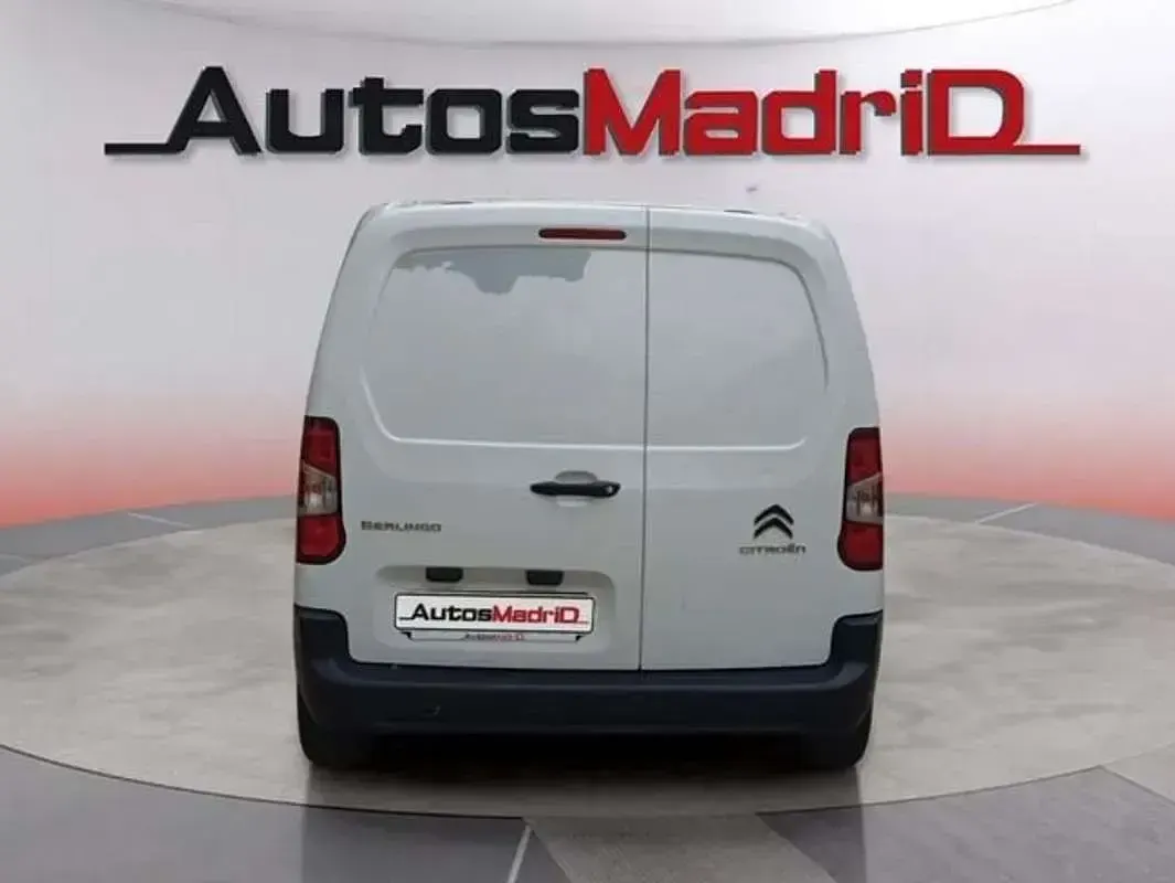 Usado Citroën Berlingo 103 CV (75 kW) 2021 Blanco Monovolumen