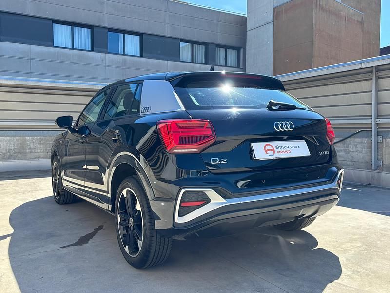 Usado Audi Q2 S-Line 116 CV (85 kW) 2021 Negro SUV