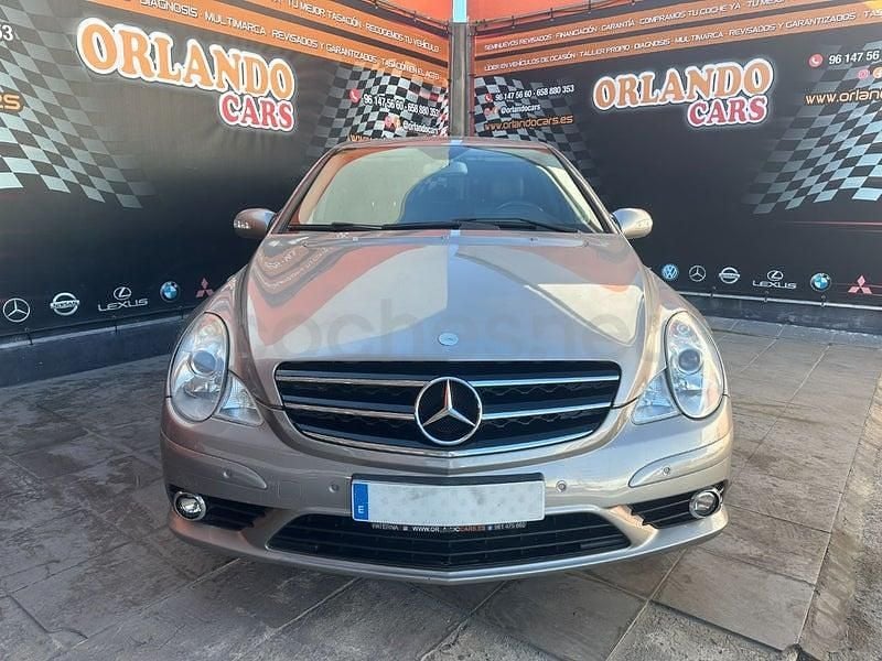 Usado Mercedes R320 224 CV (164 kW) 2008 Gris / plata Monovolumen