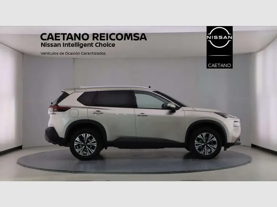 Usado Nissan X-Trail 163 CV (119 kW) 2023 Plateado SUV