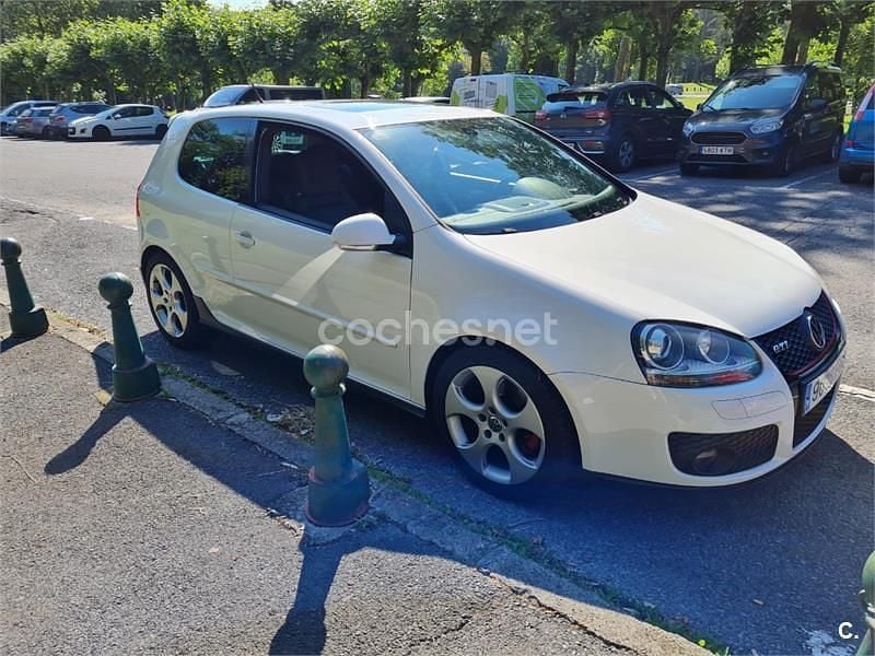 Usado VW Golf V GTI 200 CV (147 kW) 2007 Blanco Berlina