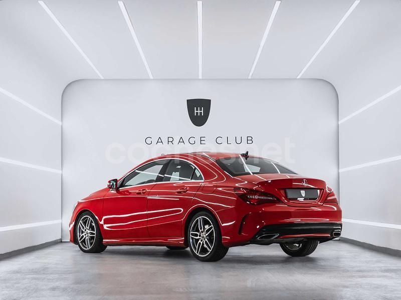 Usado Mercedes CLA180 AMG line 122 CV (89 kW) 2018 Rojo Berlina