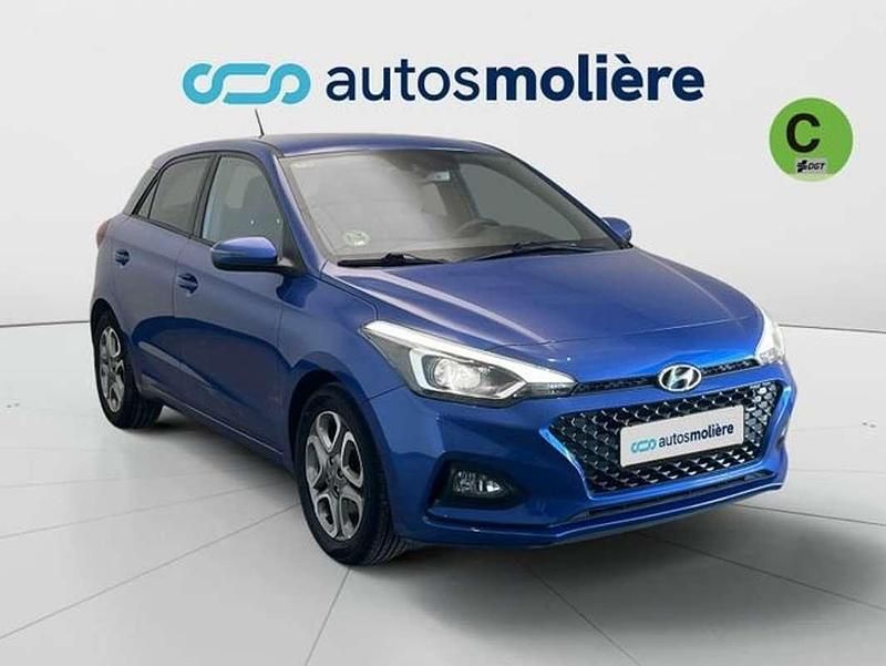 Usado Hyundai i20 99 CV (72 kW) 2018 Azul Utilitario