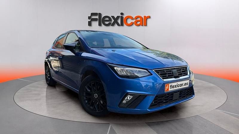 Usado Seat Ibiza FR 110 HP (80 kW) 2023 Azul Citadino