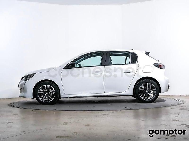Usado Peugeot 208 Active 100 CV (73 kW) 2023 Blanco Utilitario