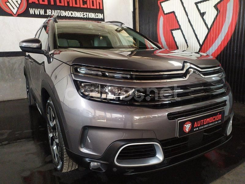 Usado Citroën C5 Aircross Shine 131 CV (96 kW) 2021 Gris / plata SUV