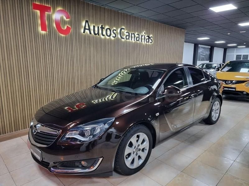 Usado Opel Insignia Excellence 140 CV (102 kW) 2017 Marrón Berlina