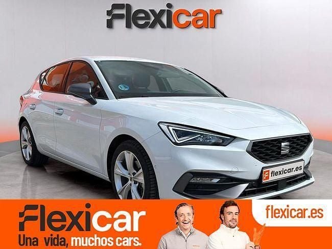 Blanco Usado 2024 Seat Leon FR Berlina | 23.490 € (Precio justo) - Imagen 1/4