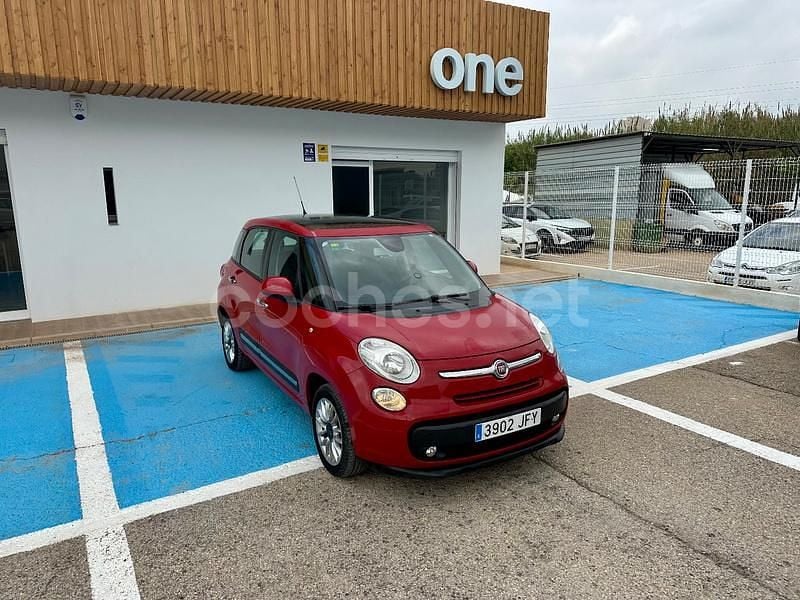 Usado Fiat 500L Lounge 95 CV (69 kW) 2016 Rojo Monovolumen