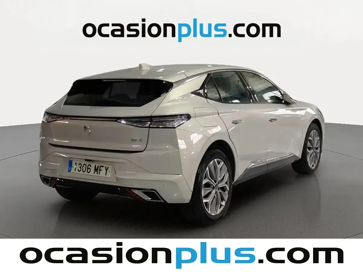 Usado DS Automobiles DS4 Trocadero 130 CV (95 kW) 2023 Blanco SUV