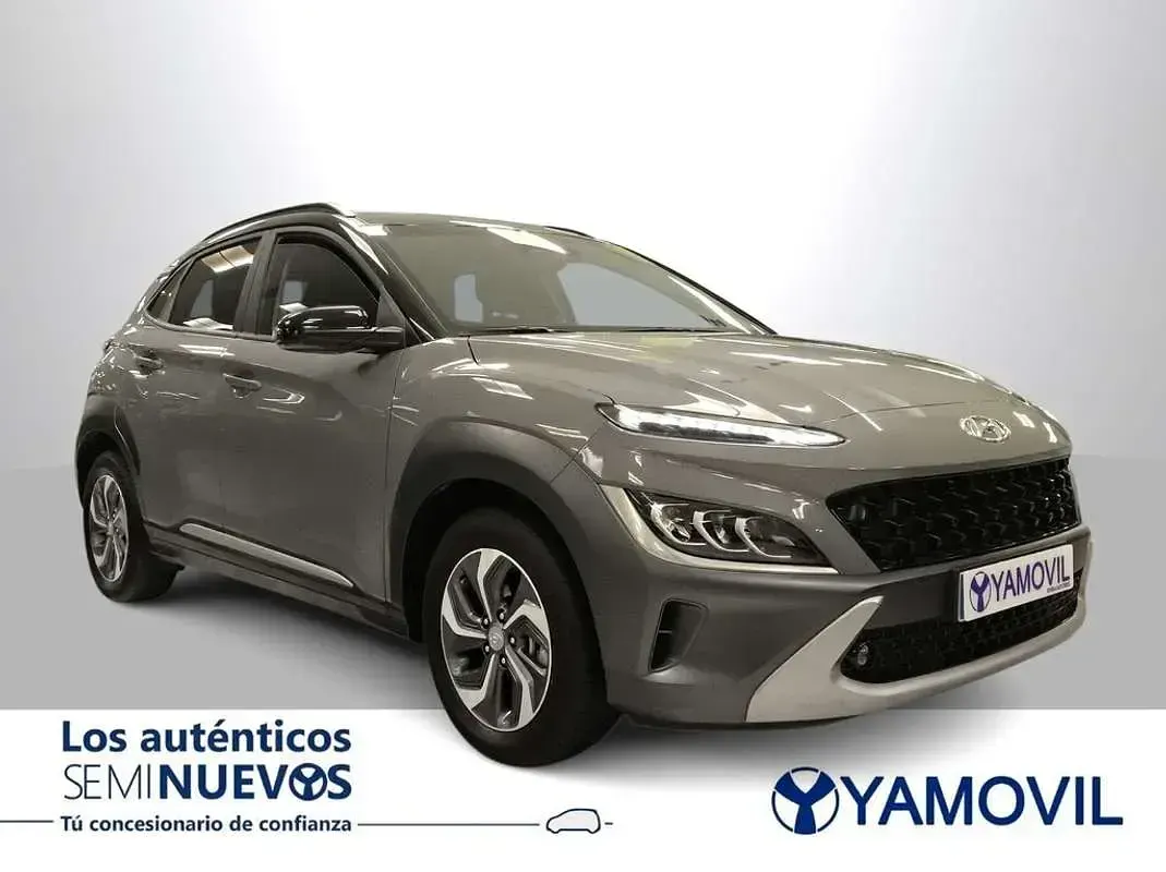 Usado Hyundai Kona 141 CV (103 kW) 2022 Gris SUV