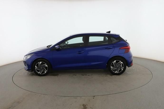 Usado Hyundai i20 101 CV (74 kW) 2021 Azul Berlina