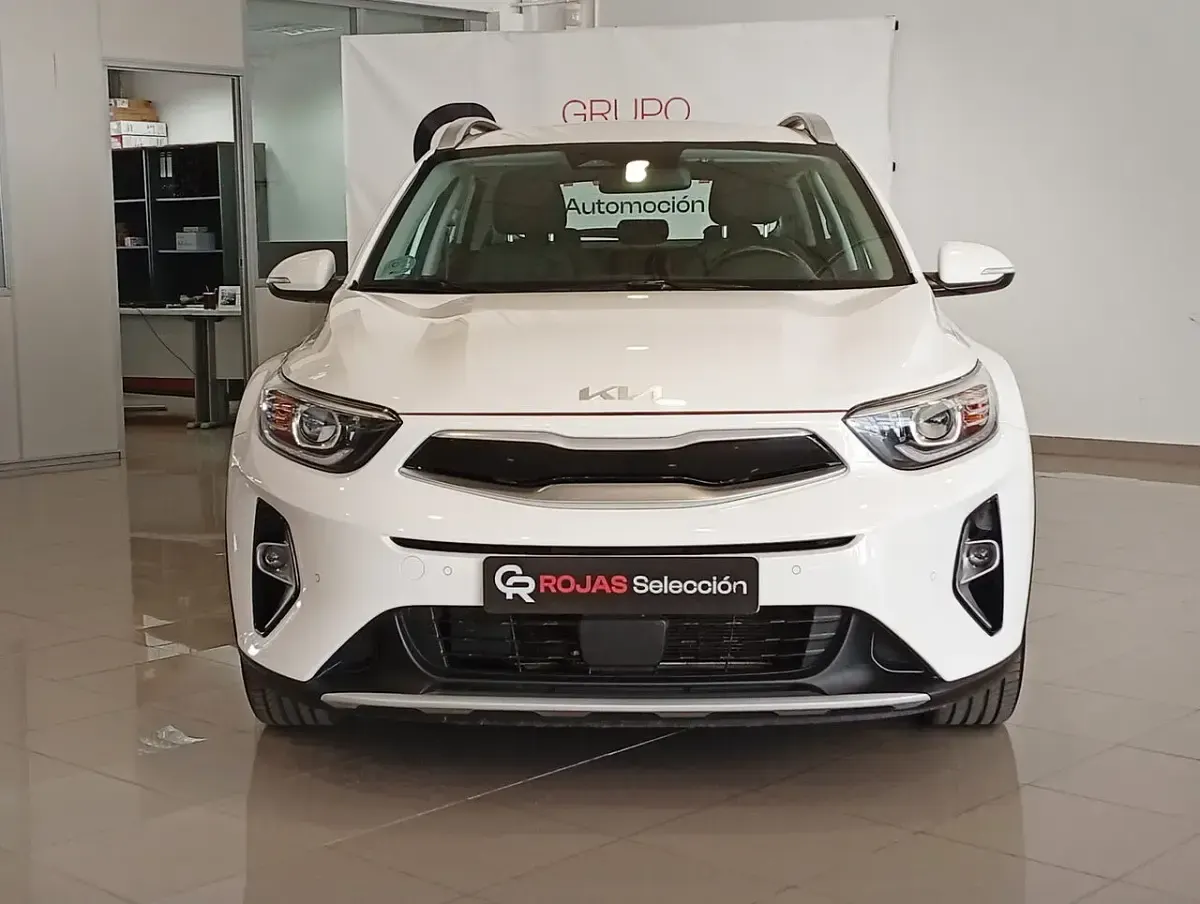 Nuevo Kia Stonic 100 CV (73 kW) 2025 Blanco SUV