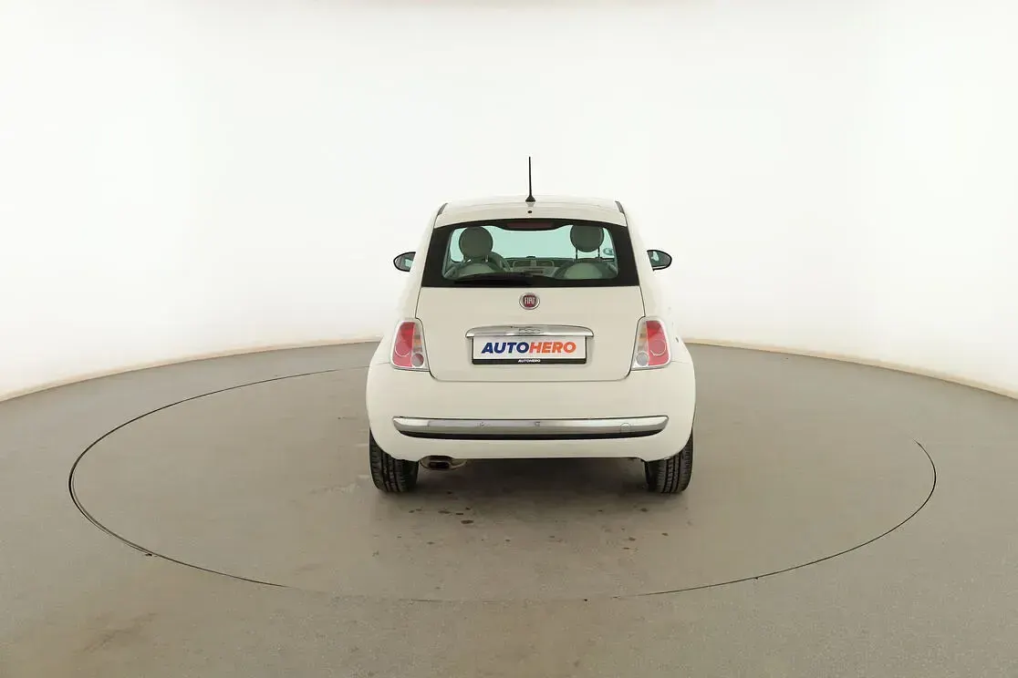 Usado Fiat 500 Lounge 70 CV (51 kW) 2014 Blanco Berlina