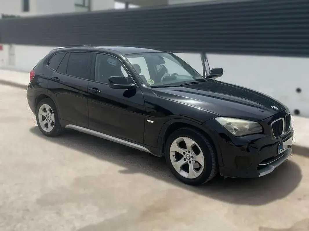 Usado BMW X1 150 CV (110 kW) 2010 Negro SUV