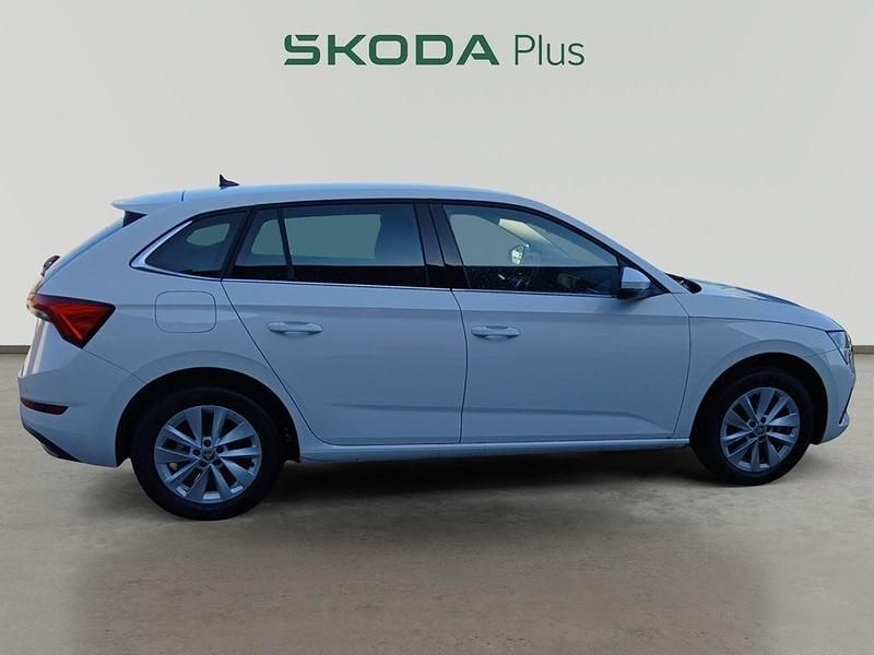 Usado Skoda Scala Selection 115 CV (84 kW) 2024 Utilitario