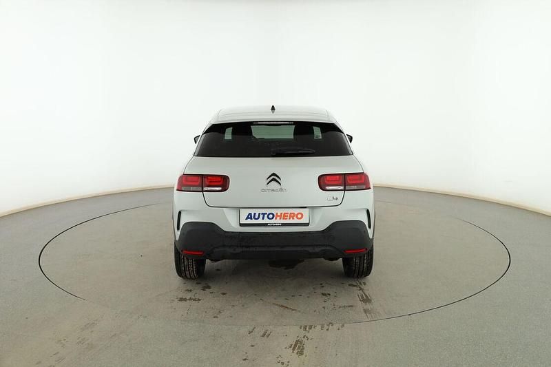 Usado Citroën C4 PureTech 110 CV (80 kW) 2018 Blanco SUV