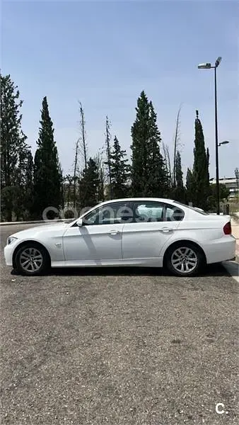 Usado BMW 318 129 CV (94 kW) 2008 Blanco Berlina