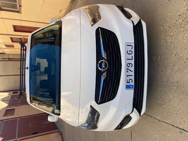Usado Opel Combo Life Selective 100 CV (73 kW) 2020 Blanco