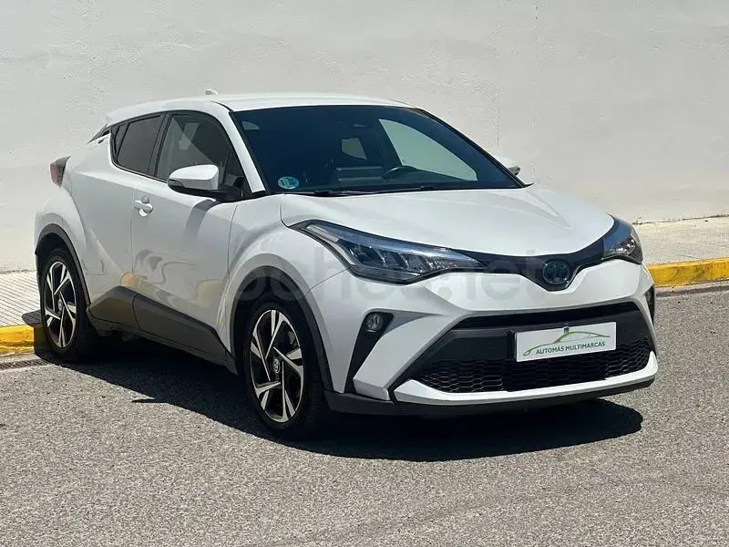 Usado Toyota C-HR Advance 184 CV (135 kW) 2024 Blanco SUV