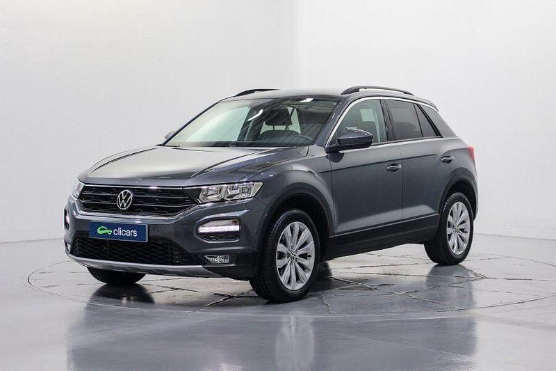 Gris Usado 2021 VW T-Roc Advance SUV | 21.990 € (Precio justo) - Imagen 1/4