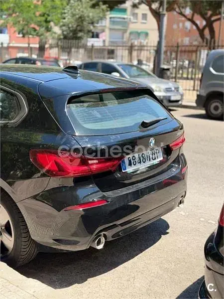 Usado BMW 118 150 CV (110 kW) 2019 Negro Berlina
