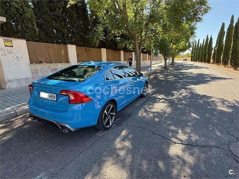 Usado Volvo S60 R-Design 215 CV (158 kW) 2013 Azul Berlina