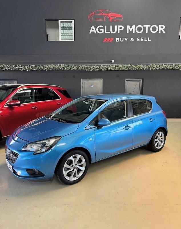 Usado Opel Corsa Color Edition 100 CV (73 kW) 2016 Azul Utilitario