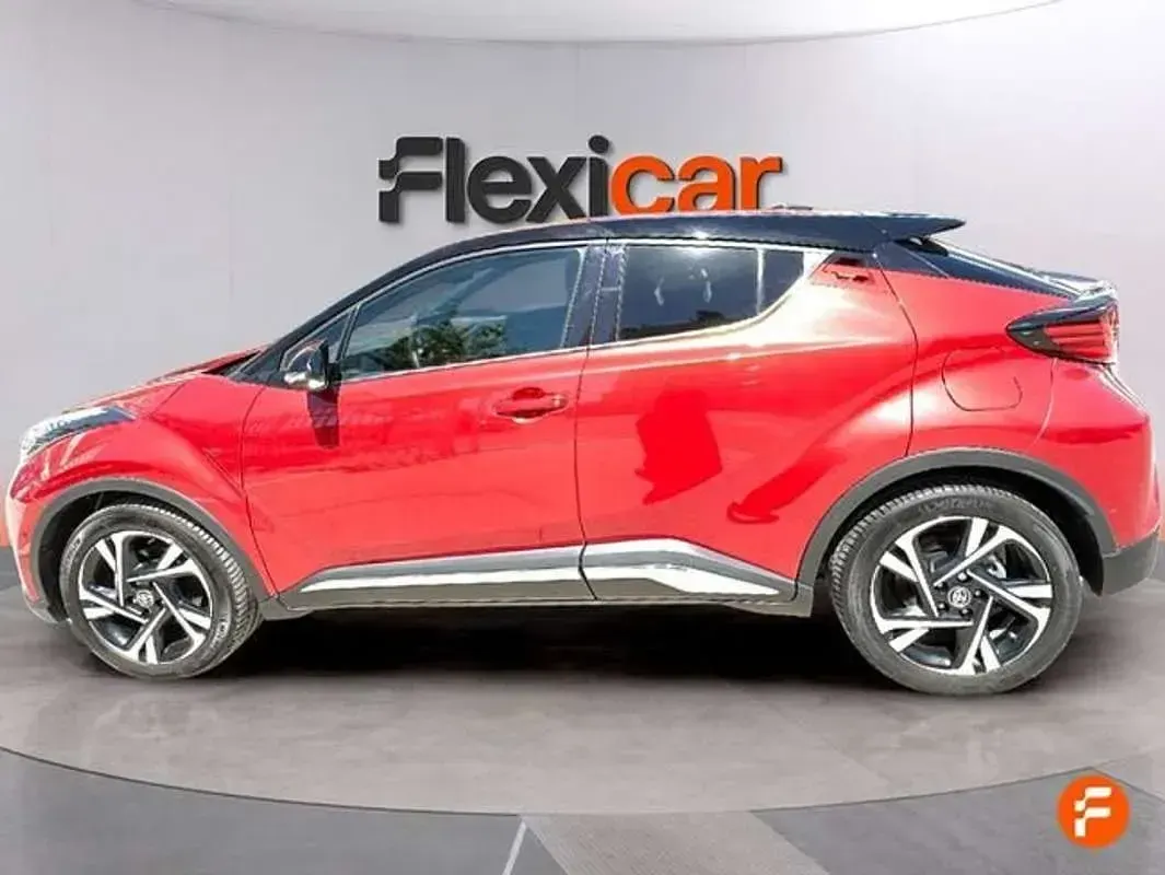 Usado Toyota C-HR Active 122 CV (89 kW) 2022 Rojo SUV