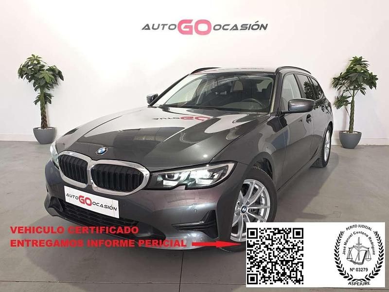 Usado BMW 320 Comfort Edition 184 CV (135 kW) 2021 Gris / plata Familiar